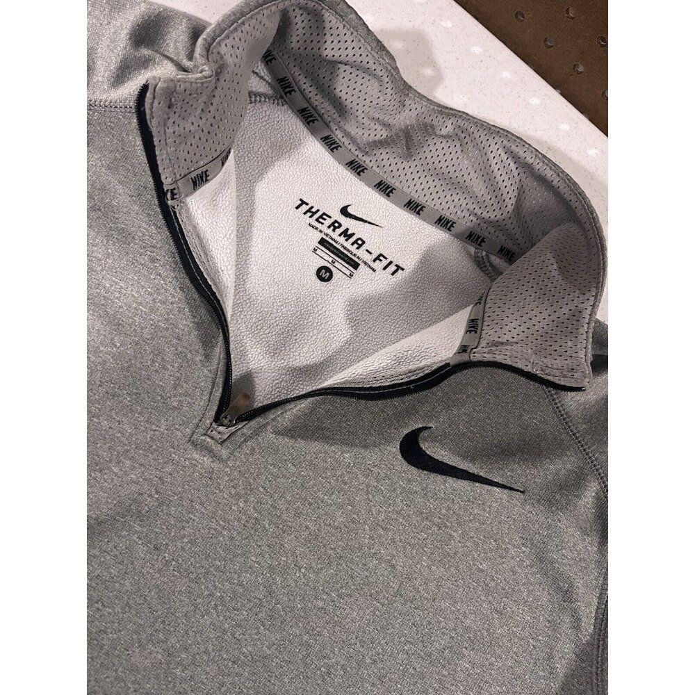 NIKE Therma Fit Quarter Zip Sweatshirt Top Size Medium Color Gray